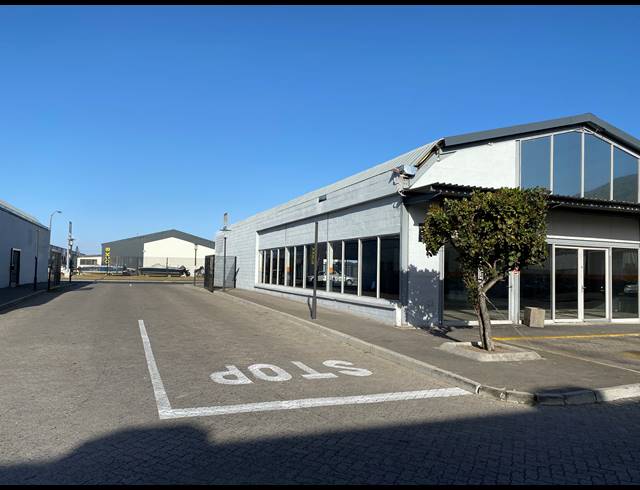 349M² RETAIL TO LET IN TOKAI